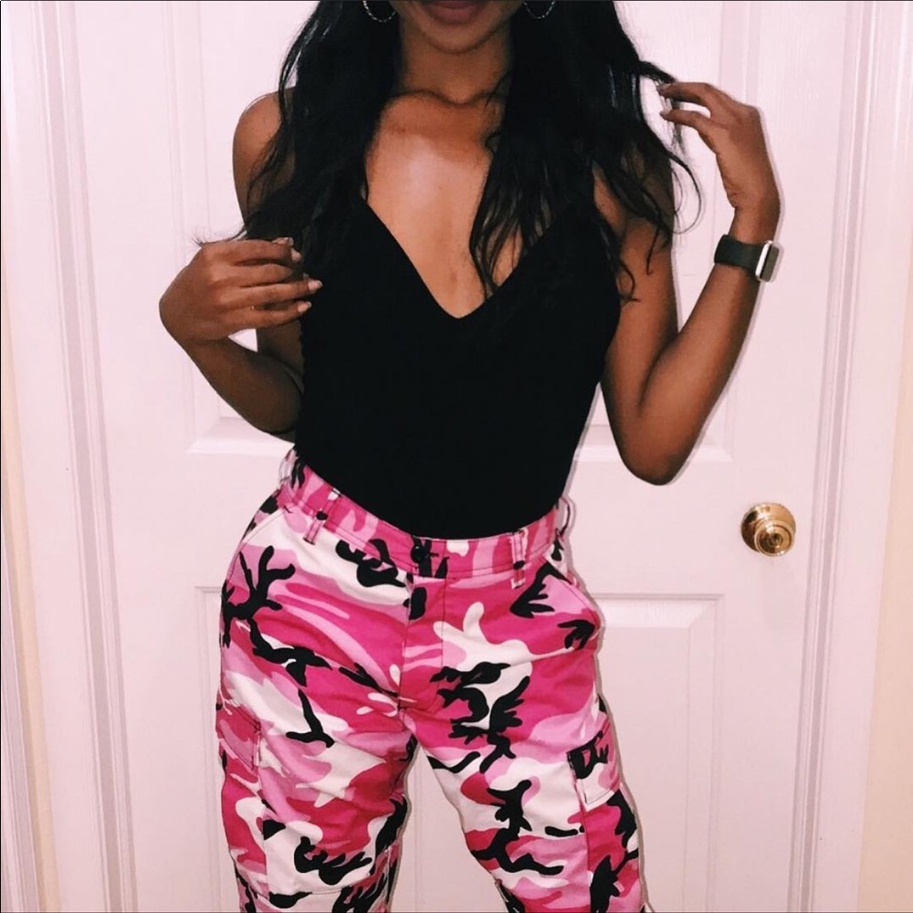 Pink camo cargo pants!